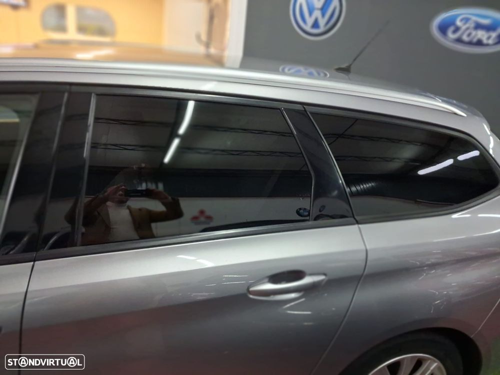 Peugeot 308 SW 1.2 PureTech Style - 15