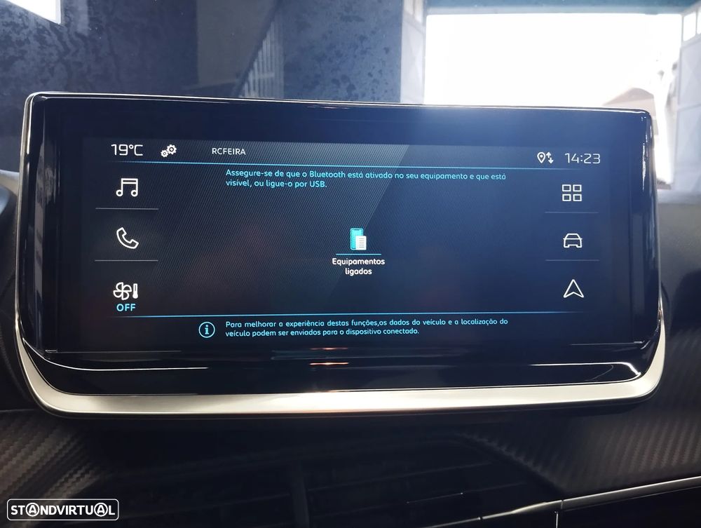 Peugeot 2008 1.2 PureTech Style - 28