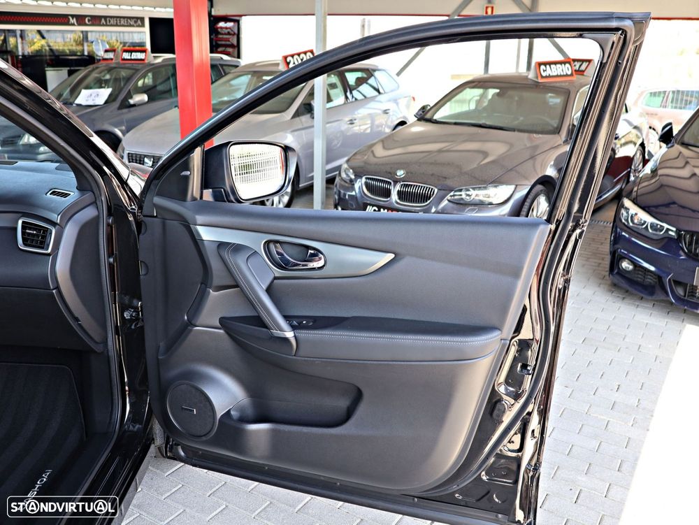 Nissan Qashqai 1.7 dCi Tekna+ 4x4-i - 42