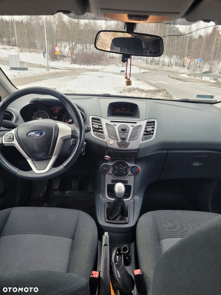 Ford Fiesta 1.25 Ambiente - 6