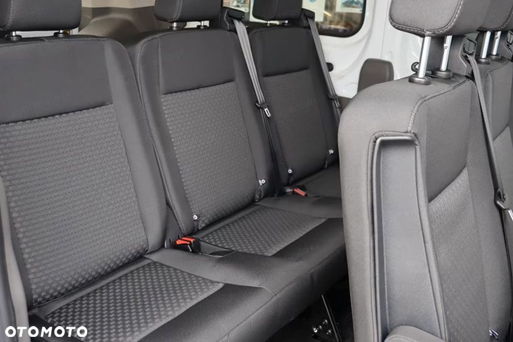 Ford Transit Kombi M1 350 L3H2 Trend A8 2.0 150KM - 13
