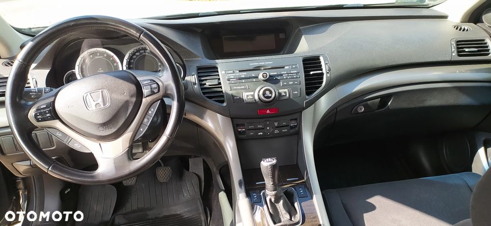 Honda Accord - 11