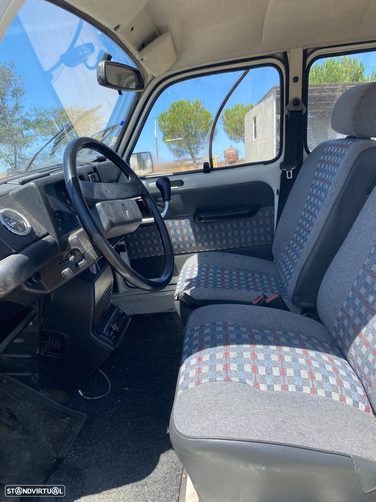 Renault 4 1.1 GTL - 6