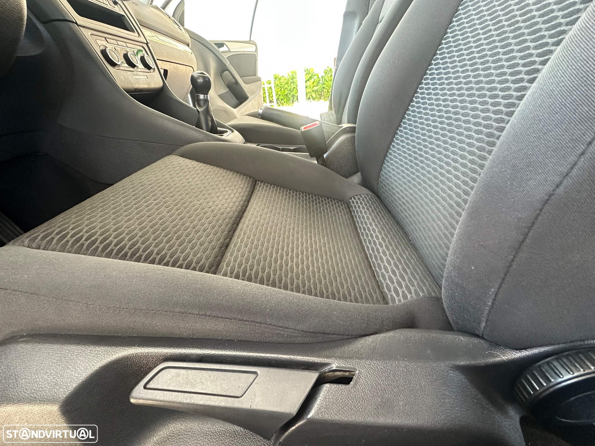 VW Golf 1.6 TDi Trendline - 41