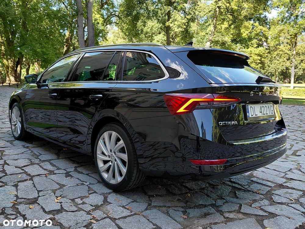 Skoda Octavia 2.0 TSI 4x4 Style DSG - 4