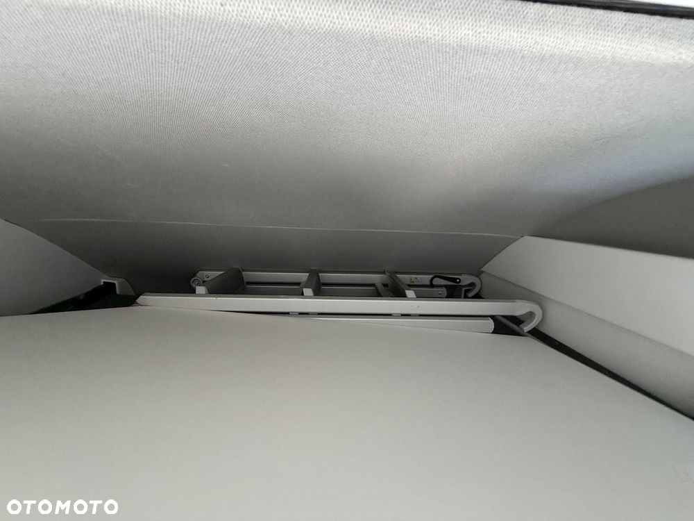 Volkswagen CRAFTER GRAND CALIFORNIA 600 - 30