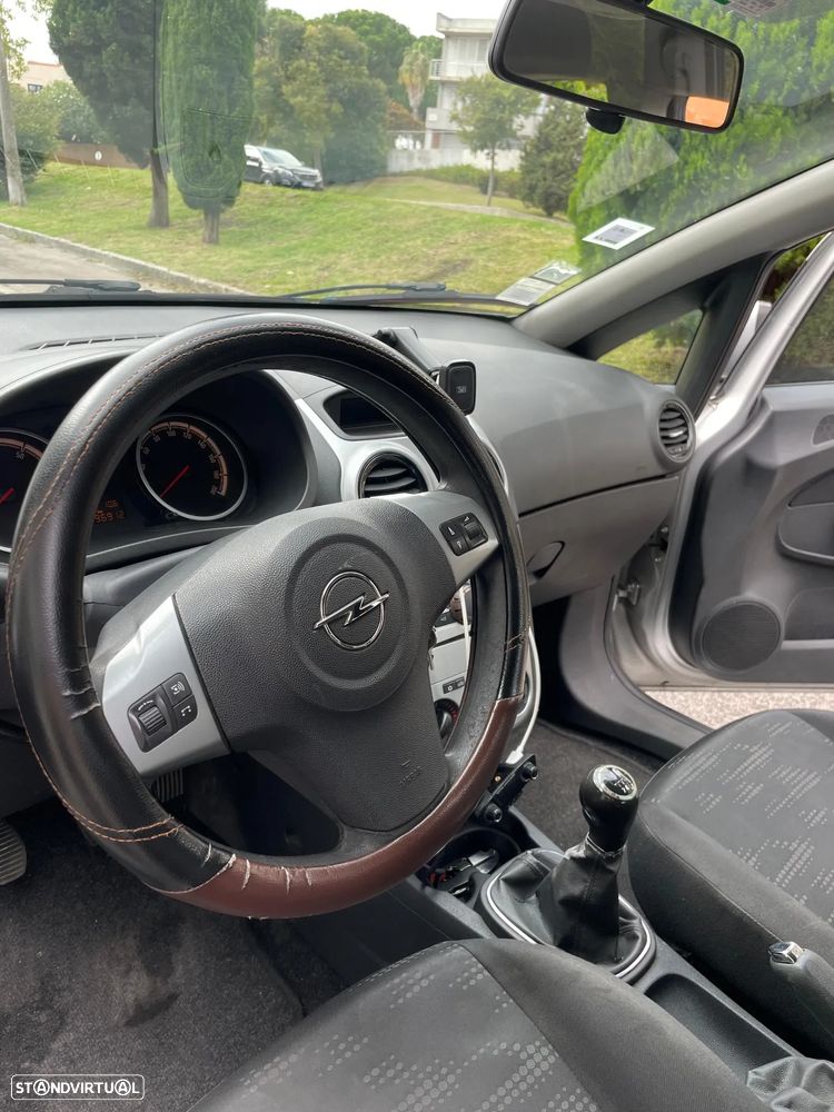 Opel Corsa - 16