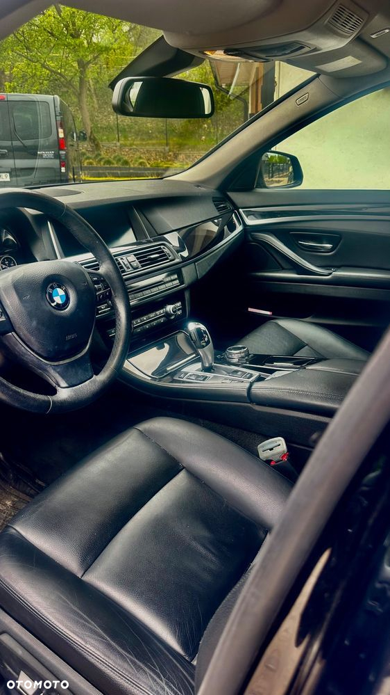 BMW Seria 5 520d xDrive Luxury Line - 6