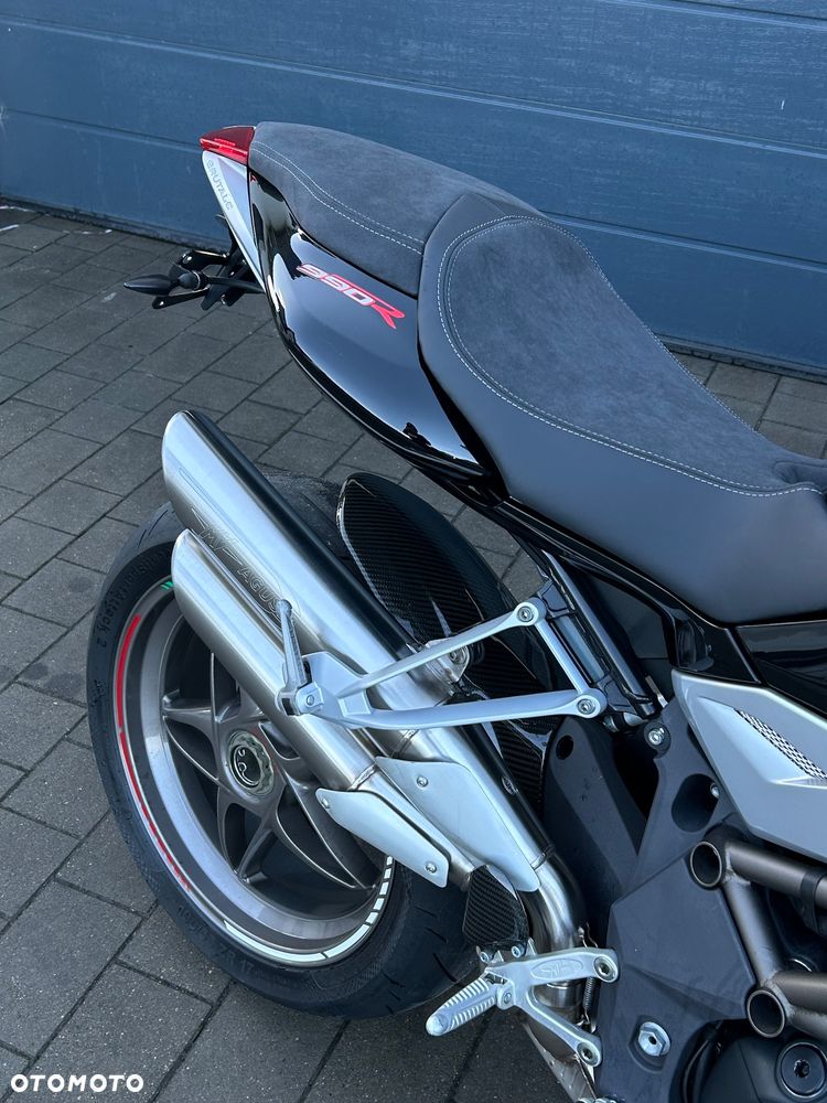 MV AGUSTA Brutale - 5