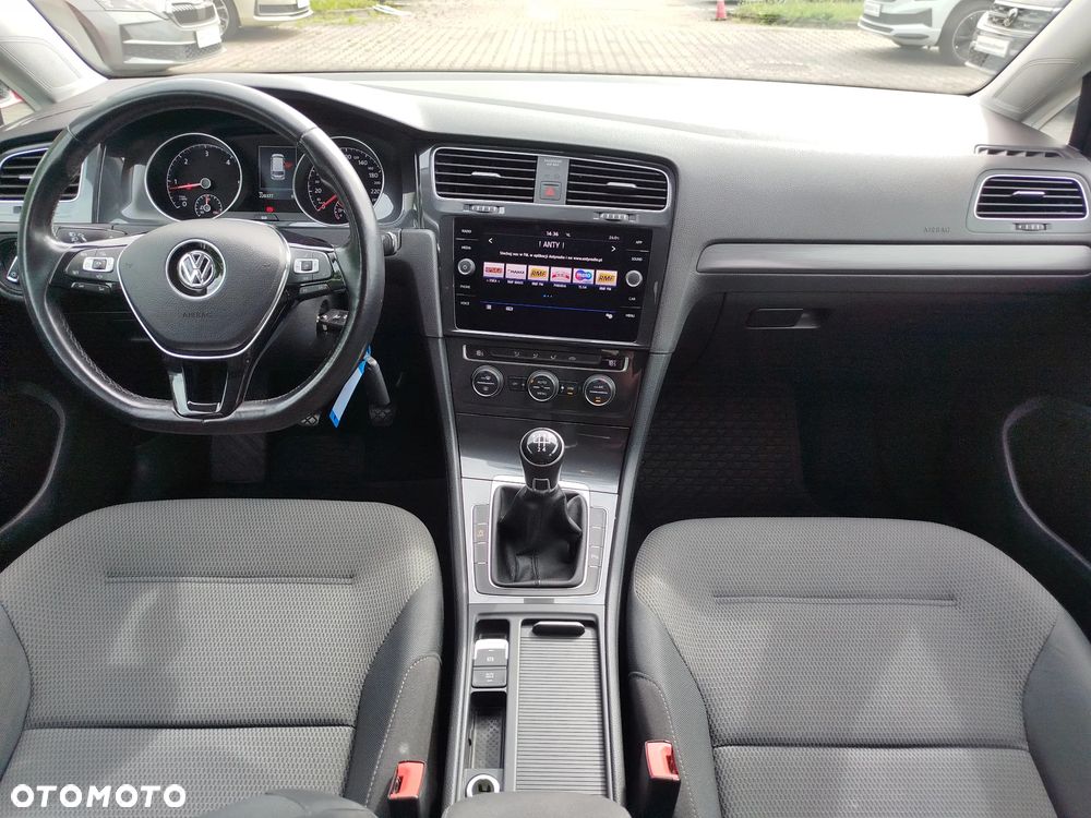 Volkswagen Golf 1.6 TDI BMT Comfortline - 5