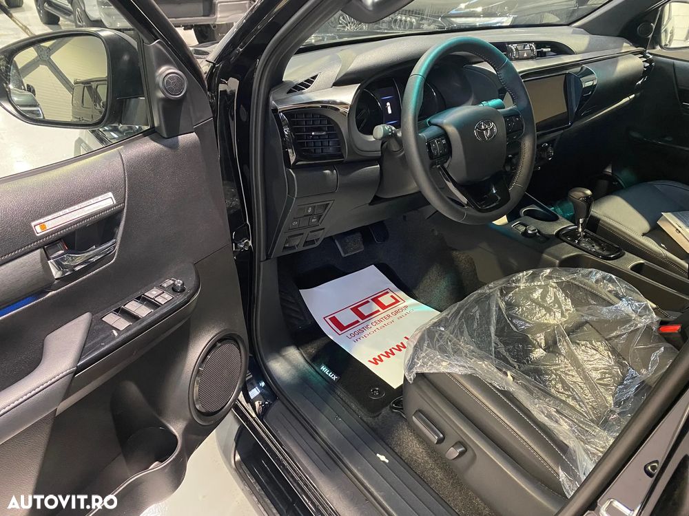 Toyota Hilux 2.8D 204CP 4x4 Double Cab AT MHEV Invincible - 10