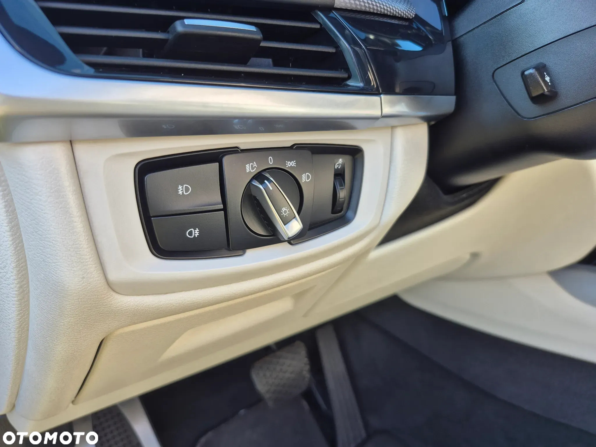 BMW X5 M M50d - 23