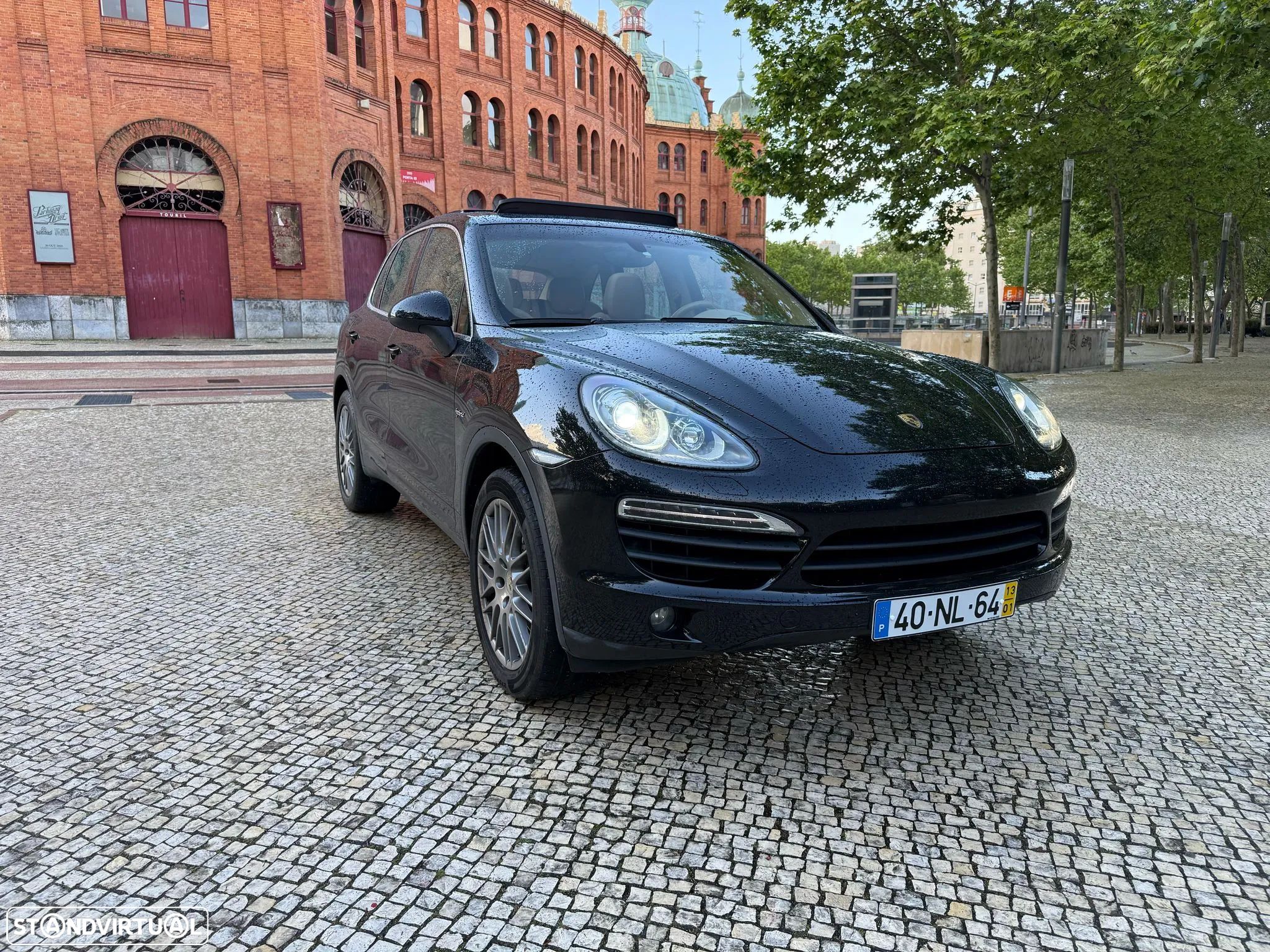 Porsche Cayenne S Hybrid - 1