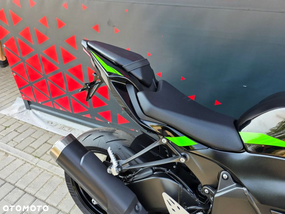 Kawasaki ZX - 23