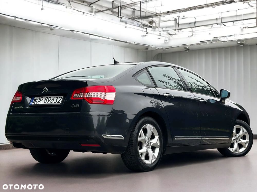 Citroën C5 2.0i 16V Exclusive Equilibre Navi - 16
