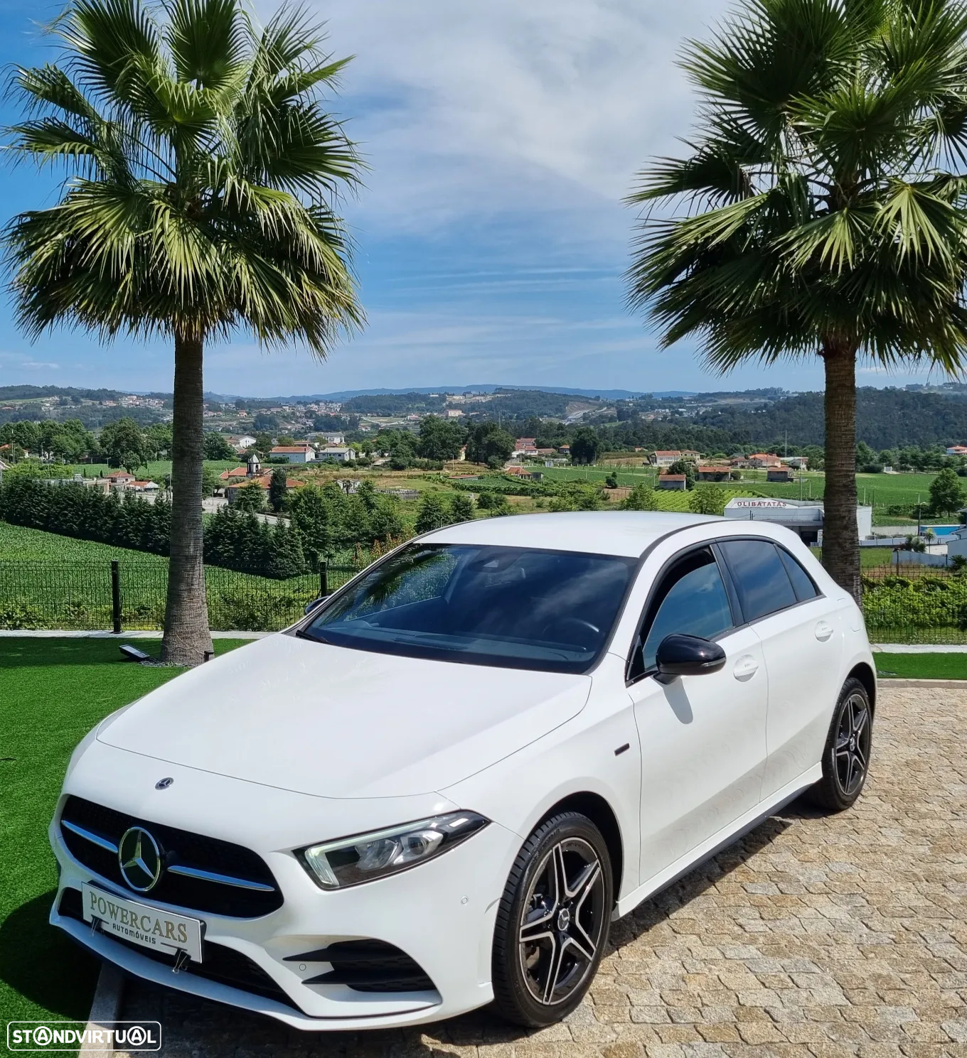 Mercedes-Benz A 250 e AMG Line - 10