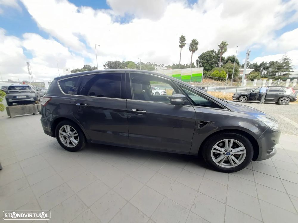 Ford S-Max 2.0 TDCi Titanium - 9