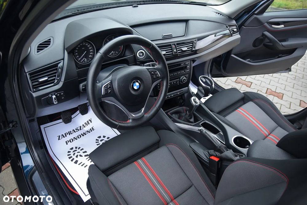 BMW X1 sDrive18d Sport Line - 27