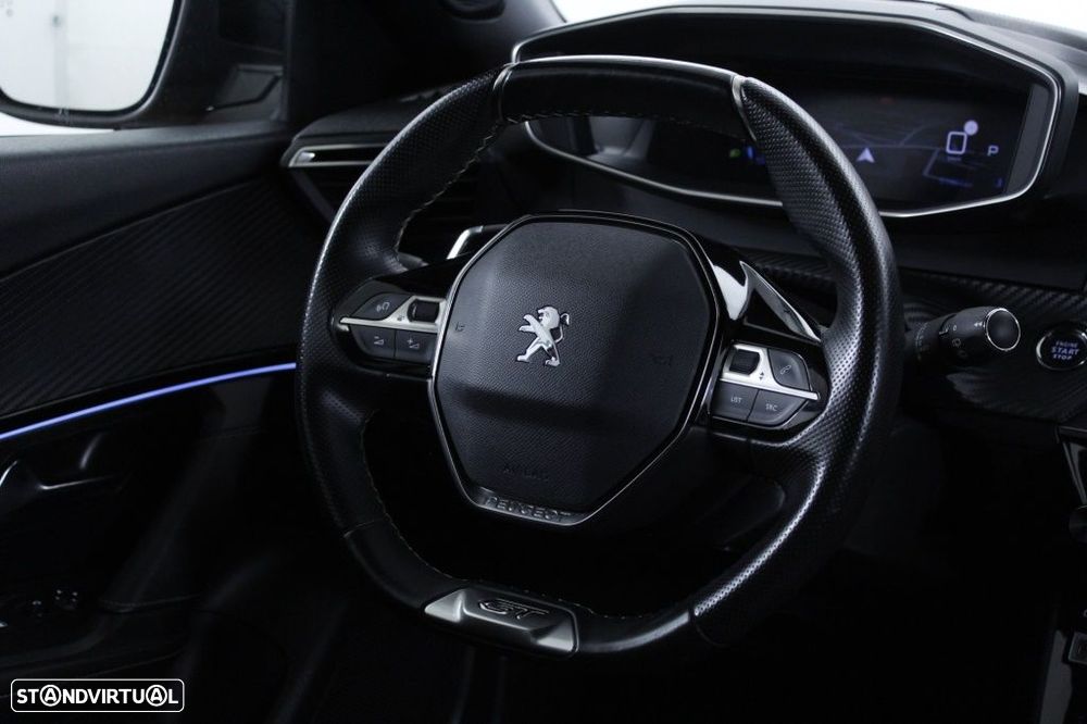 Peugeot 2008 1.5 BlueHDi GT Line EAT8 - 17