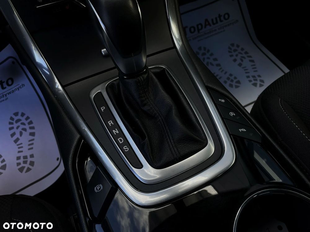 Ford S-Max 2.0 EcoBoost Titanium - 31