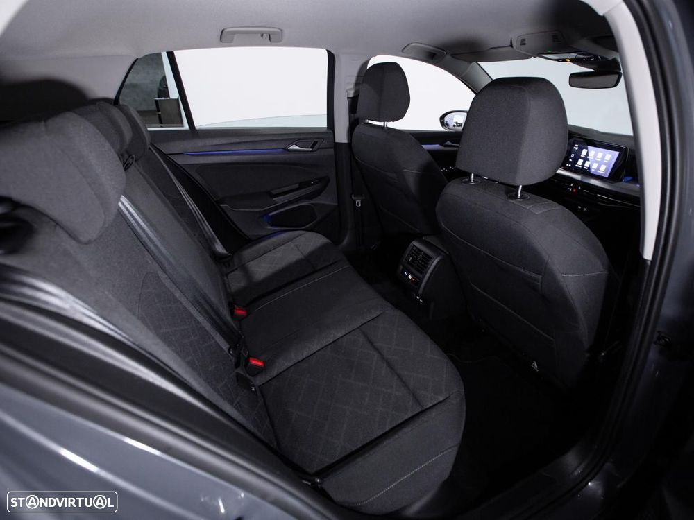 VW Golf 2.0 TDI Conceptline - 12