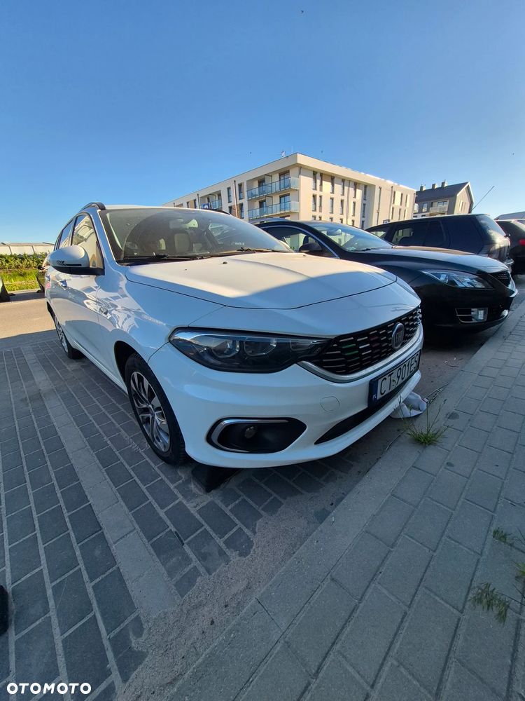 Fiat Tipo 1.6 MultiJet 16v Lounge DDCT - 1