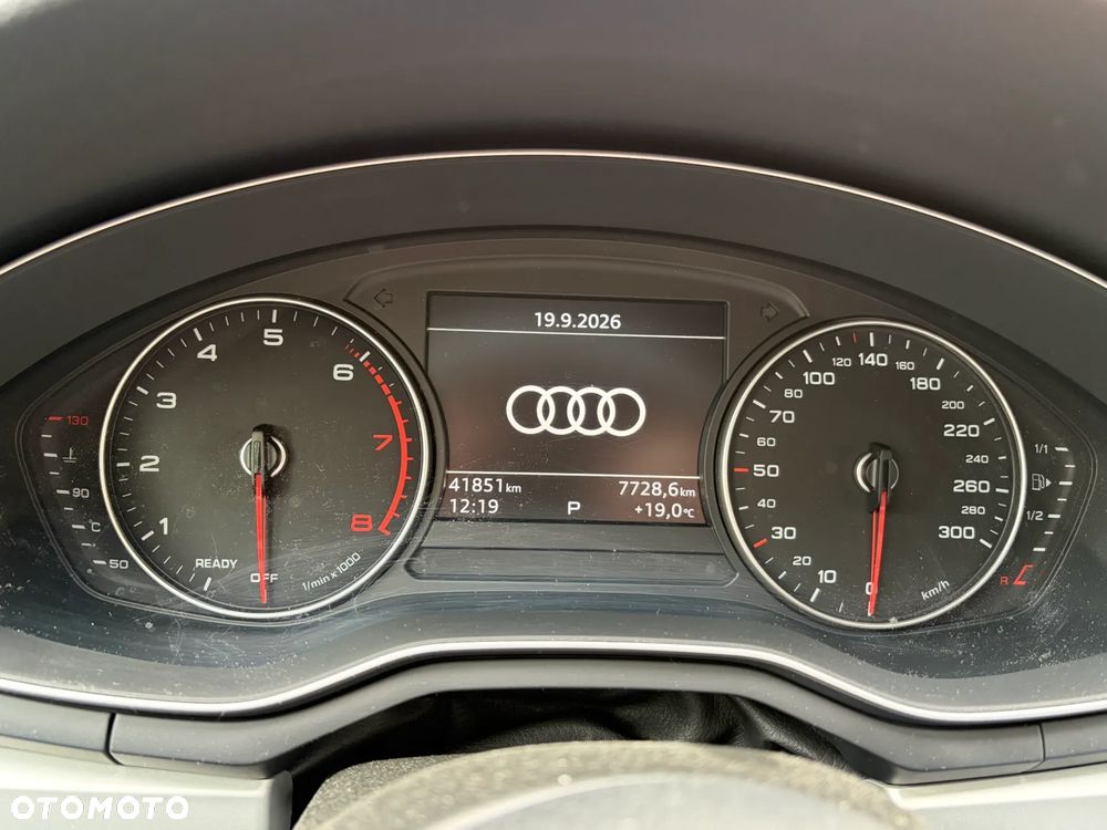 Audi A4 Limousine 35 TFSI mHEV S tronic - 15