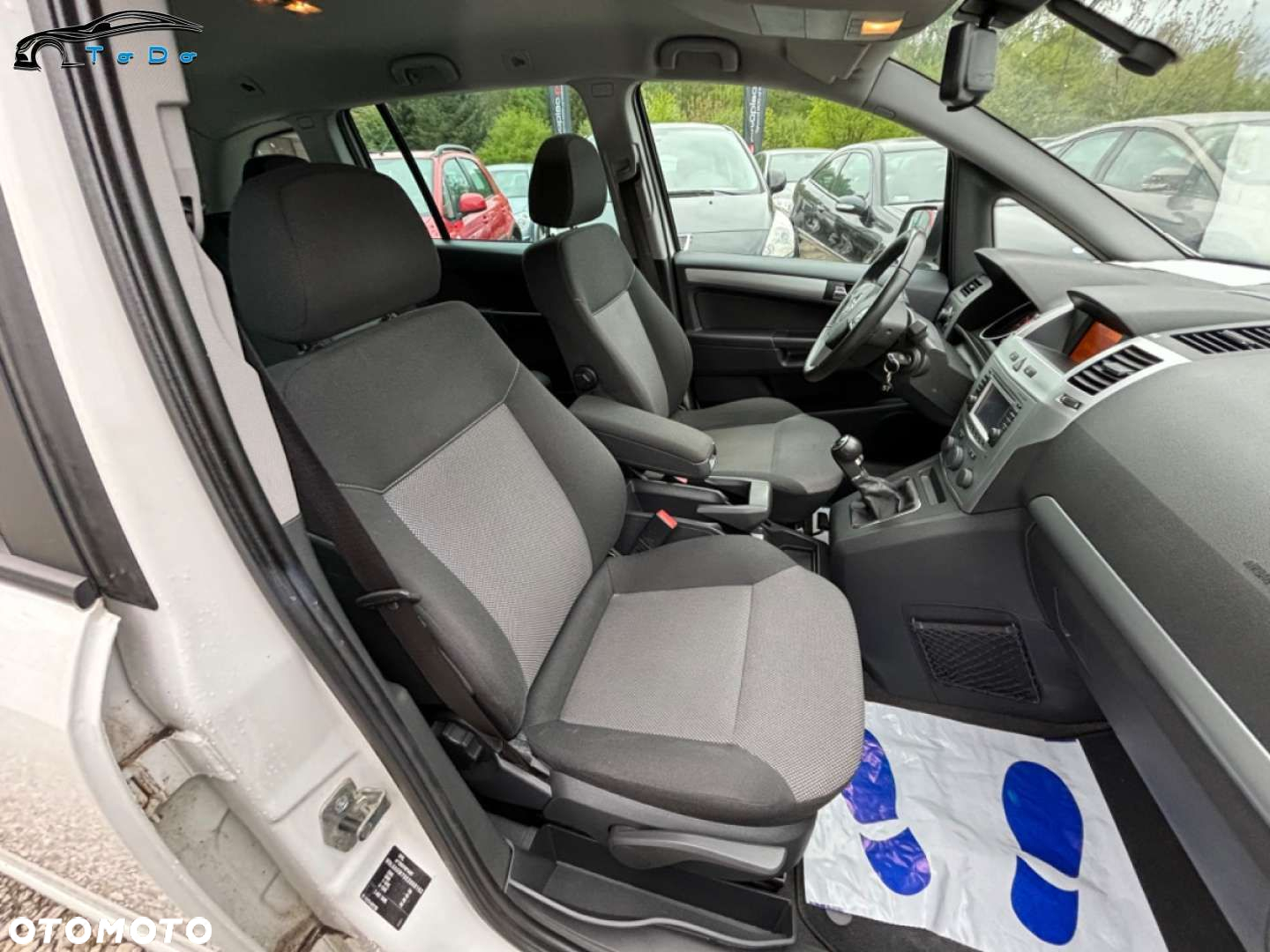 Opel Zafira - 17