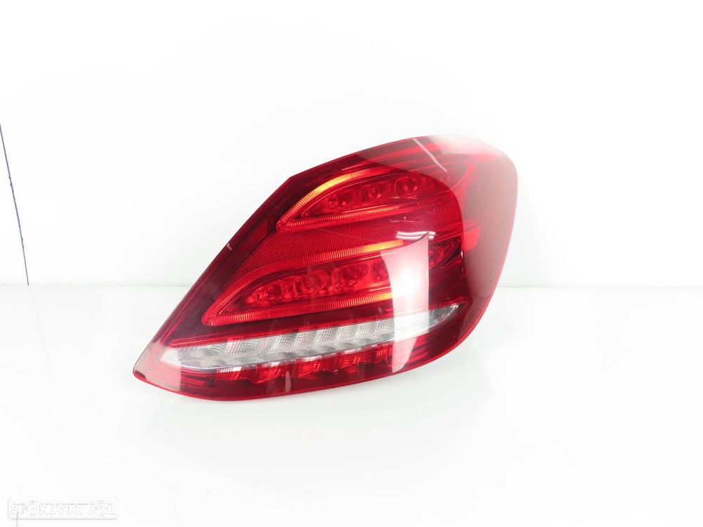 Farolim LED Direito/Trás Usado / Original MERCEDES-BENZ C-CLASS (W205) A20590604... - 1