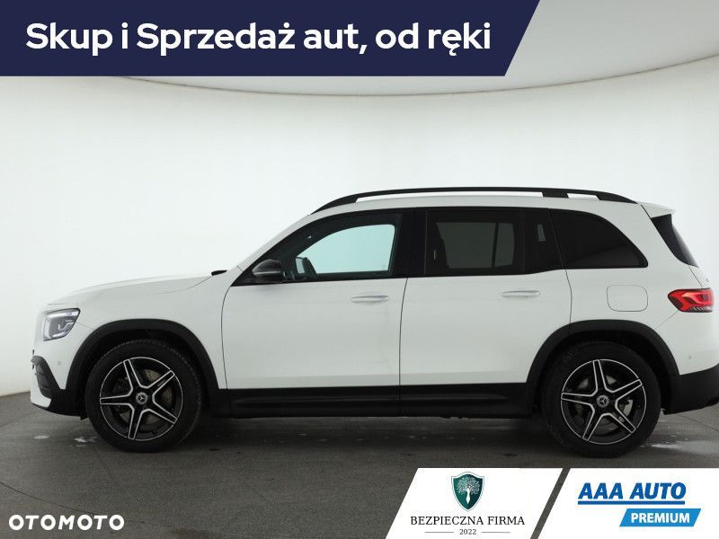 Mercedes-Benz GLB - 4