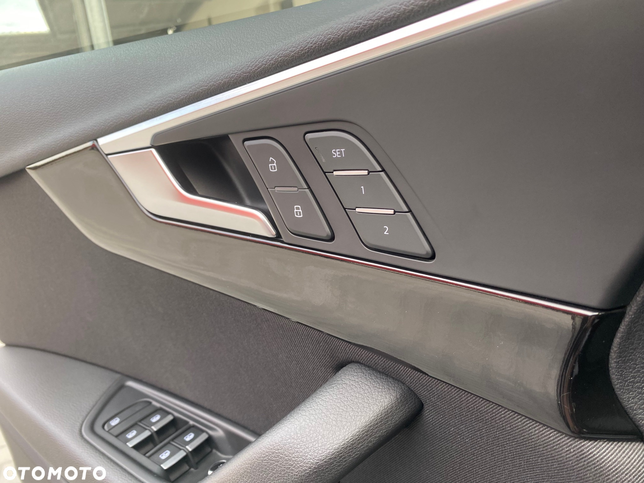 Audi A4 2.0 TDI S tronic - 24