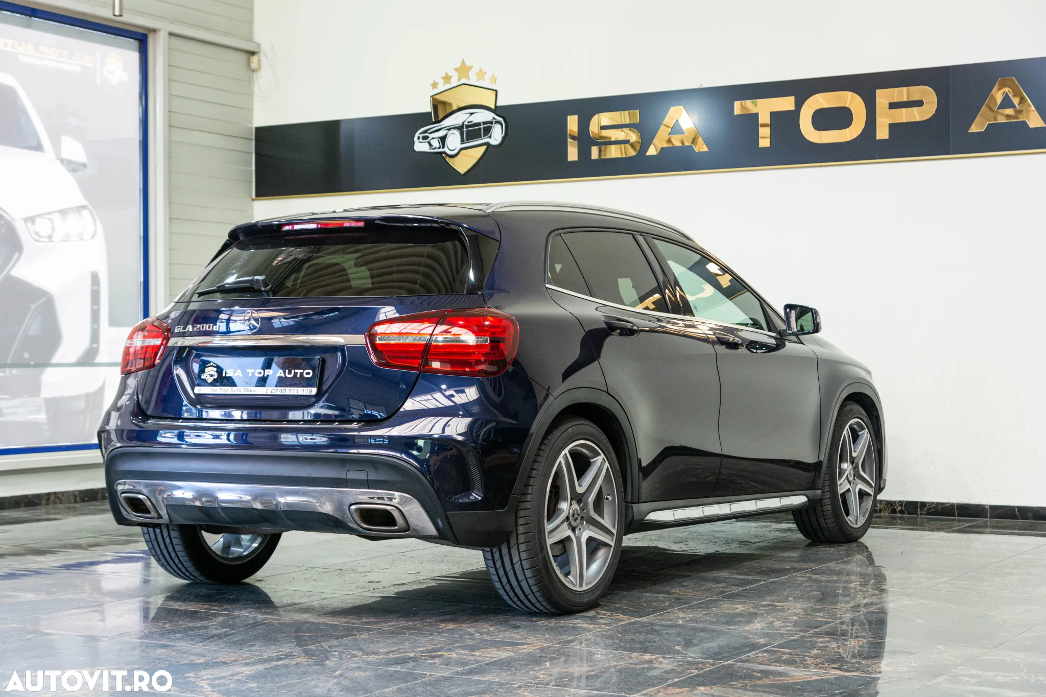 Mercedes-Benz GLA 200 d Aut. - 4