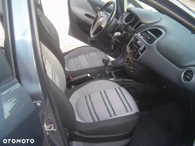 Fiat Punto Evo - 14