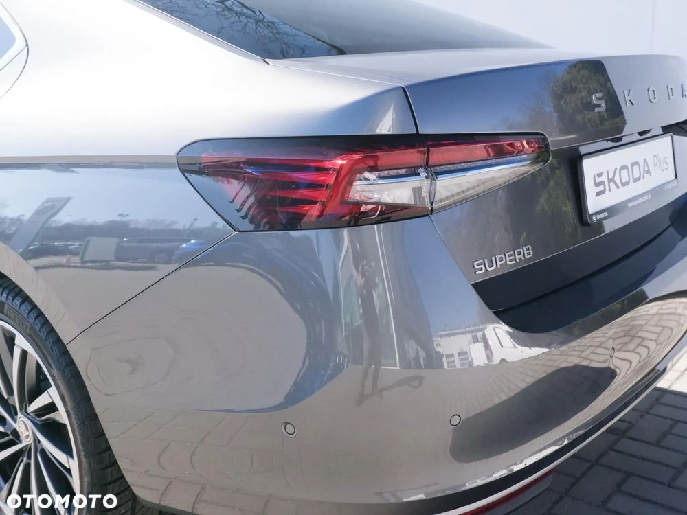 Skoda Superb 2.0 TSI 4x4 L&K DSG - 11