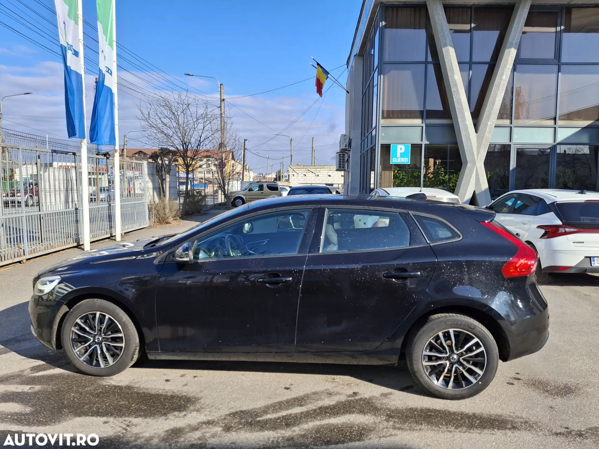 Volvo V40 - 23
