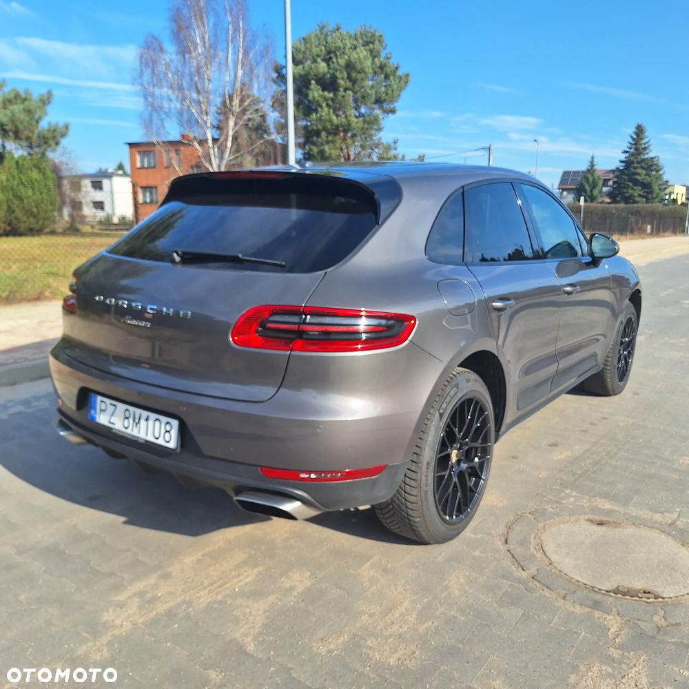 Porsche Macan Standard - 4