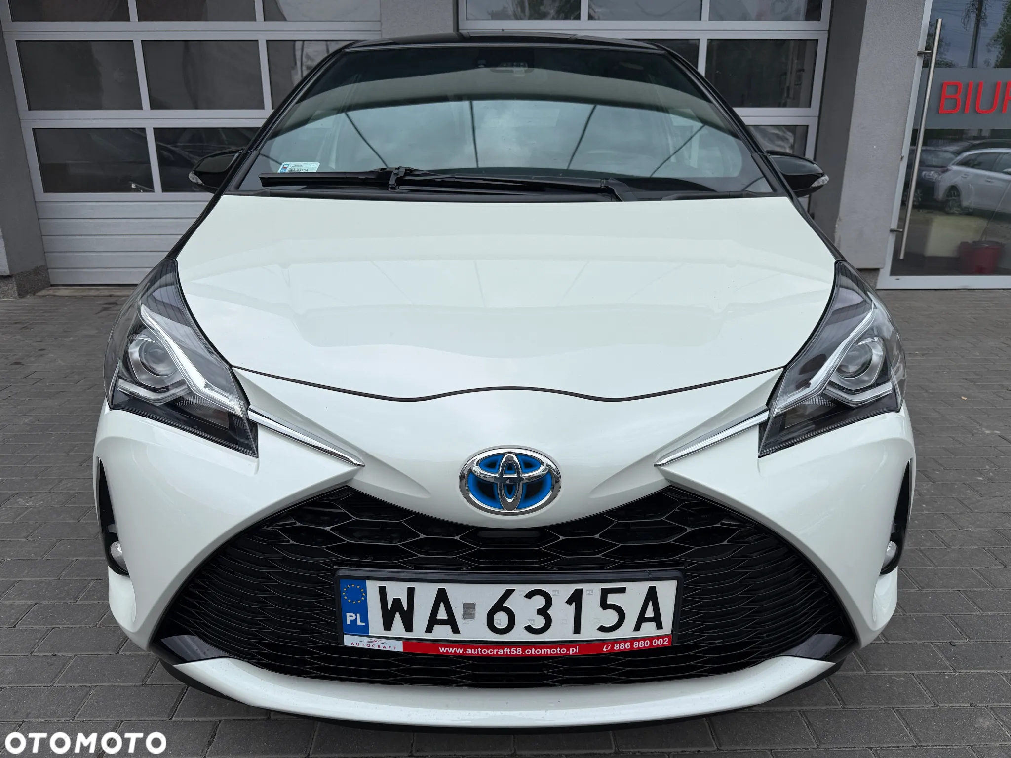 Toyota Yaris Hybrid 100 Selection Passion - 23