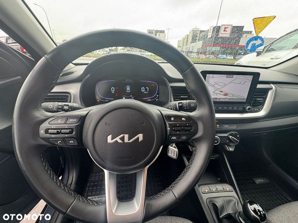Kia Stonic 1.2 M - 18