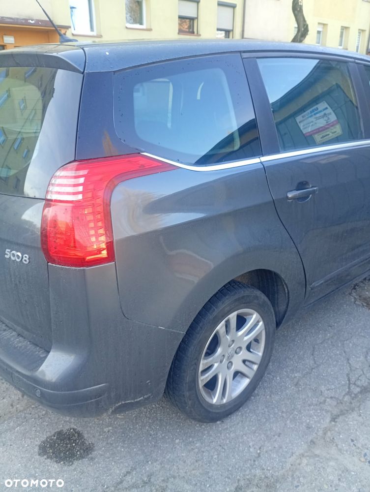 Peugeot 5008 HDI FAP 150 Platinum - 7