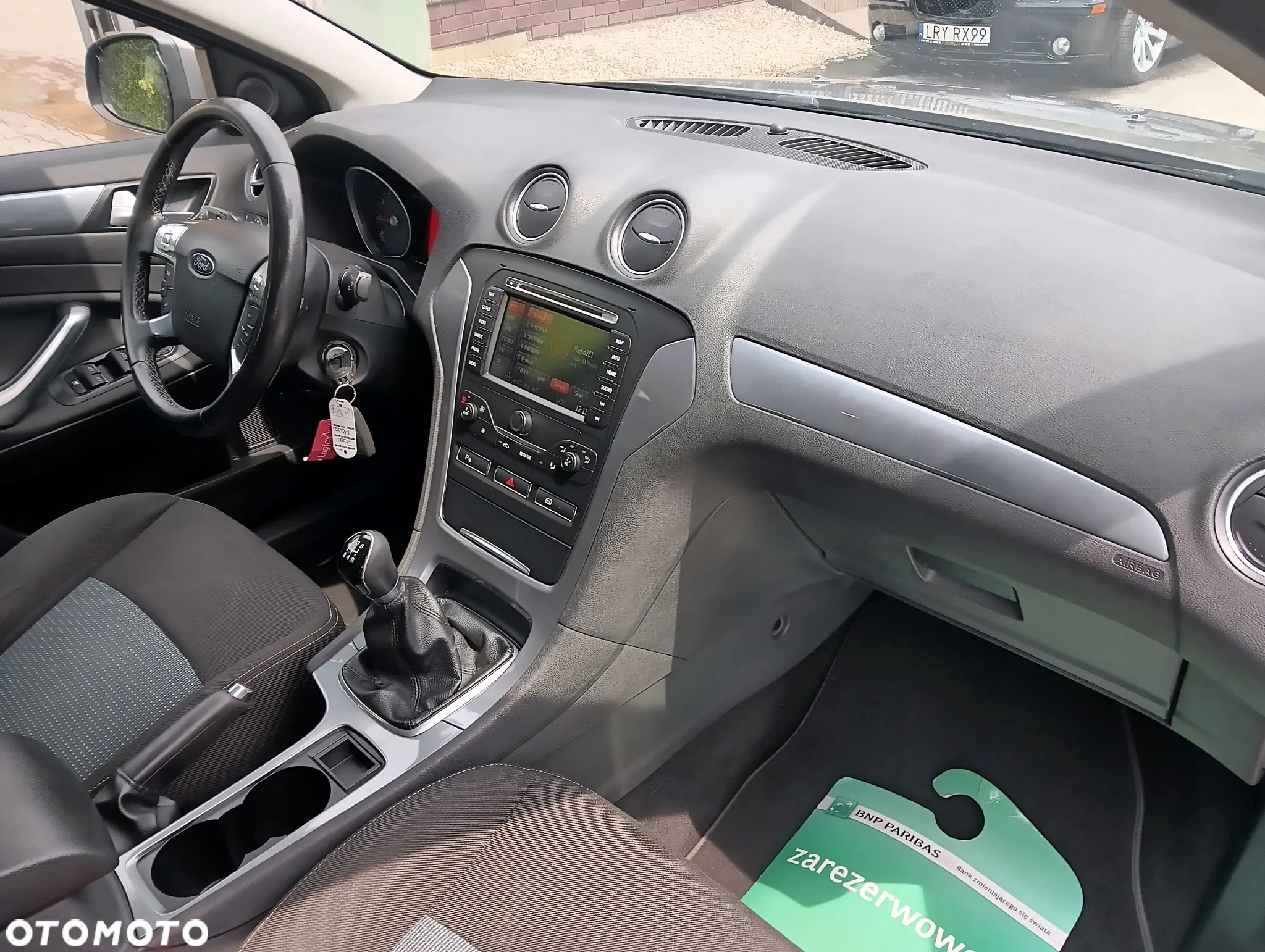 Ford Mondeo 1.6 Trend - 19