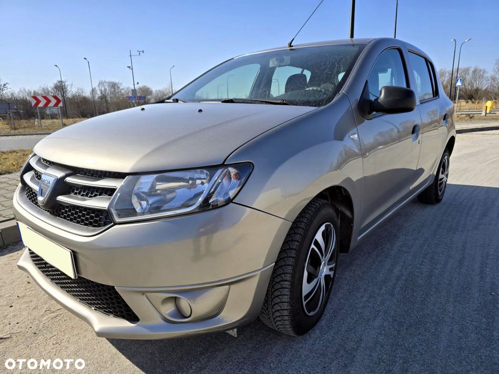 Dacia Sandero 1.2 16V 75 Live II - 4
