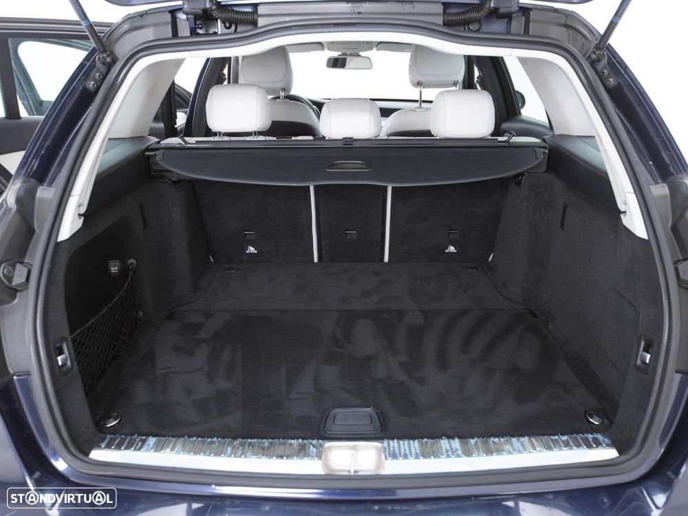 Mercedes-Benz C 220 - 12
