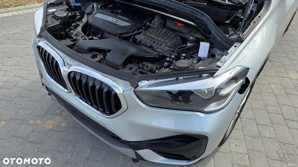 BMW X1 sDrive18i Advantage - 24