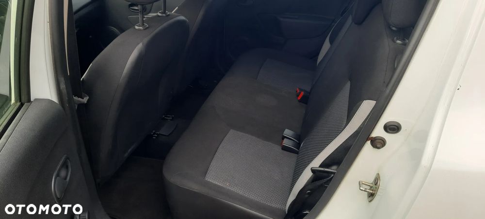 Dacia Sandero 1.2 16V 75 Celebration - 7
