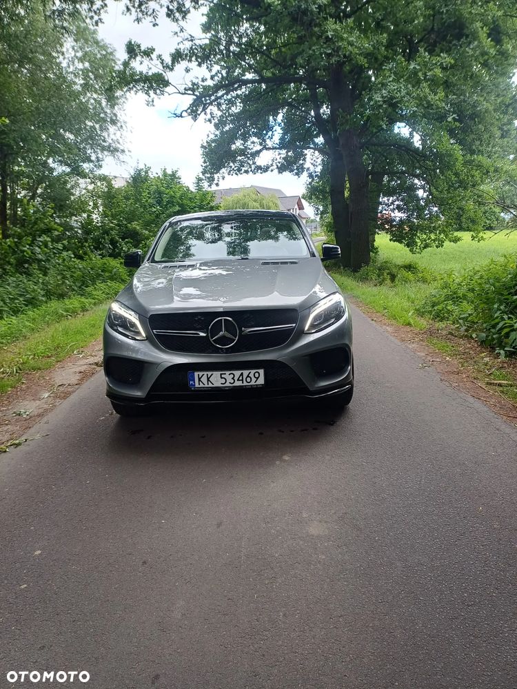 Mercedes-Benz GLE 400 4-Matic 9G-TRONIC - 6