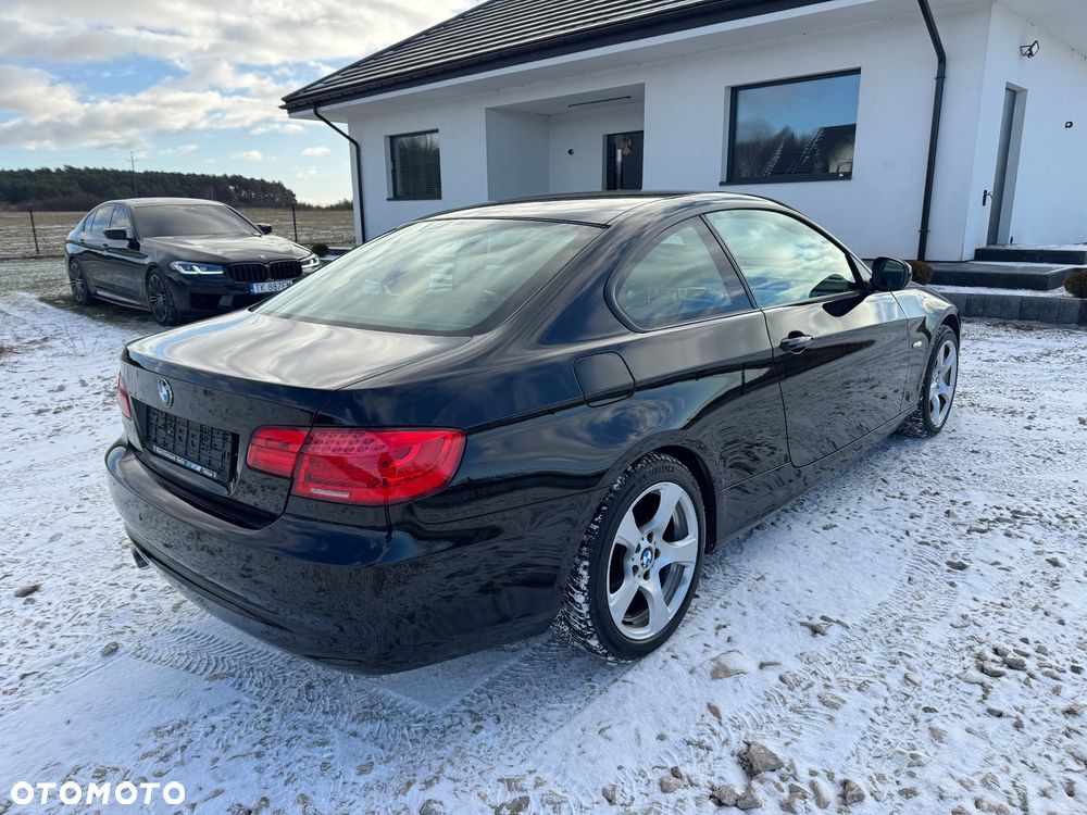 BMW Seria 3 320i M Sport Edition - 23