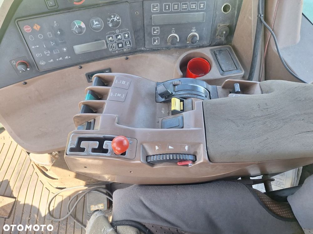 John Deere 8200 4X4 - 18