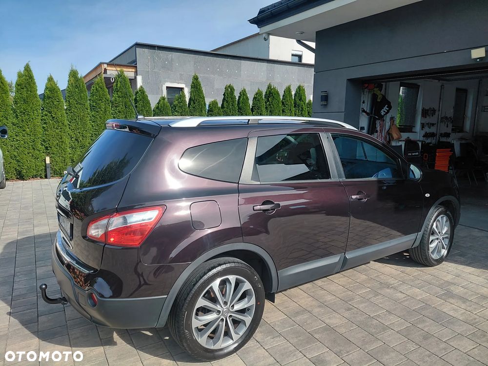 Nissan Qashqai+2 - 9