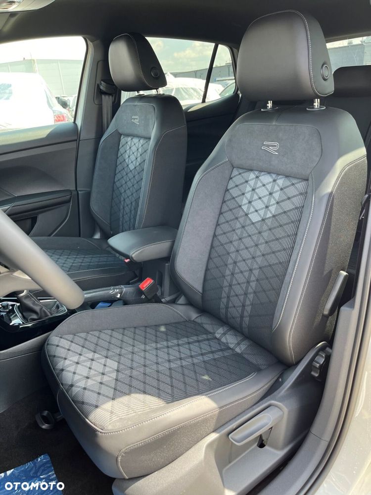 Volkswagen T-Cross 1.0 TSI R-Line Plus DSG - 9