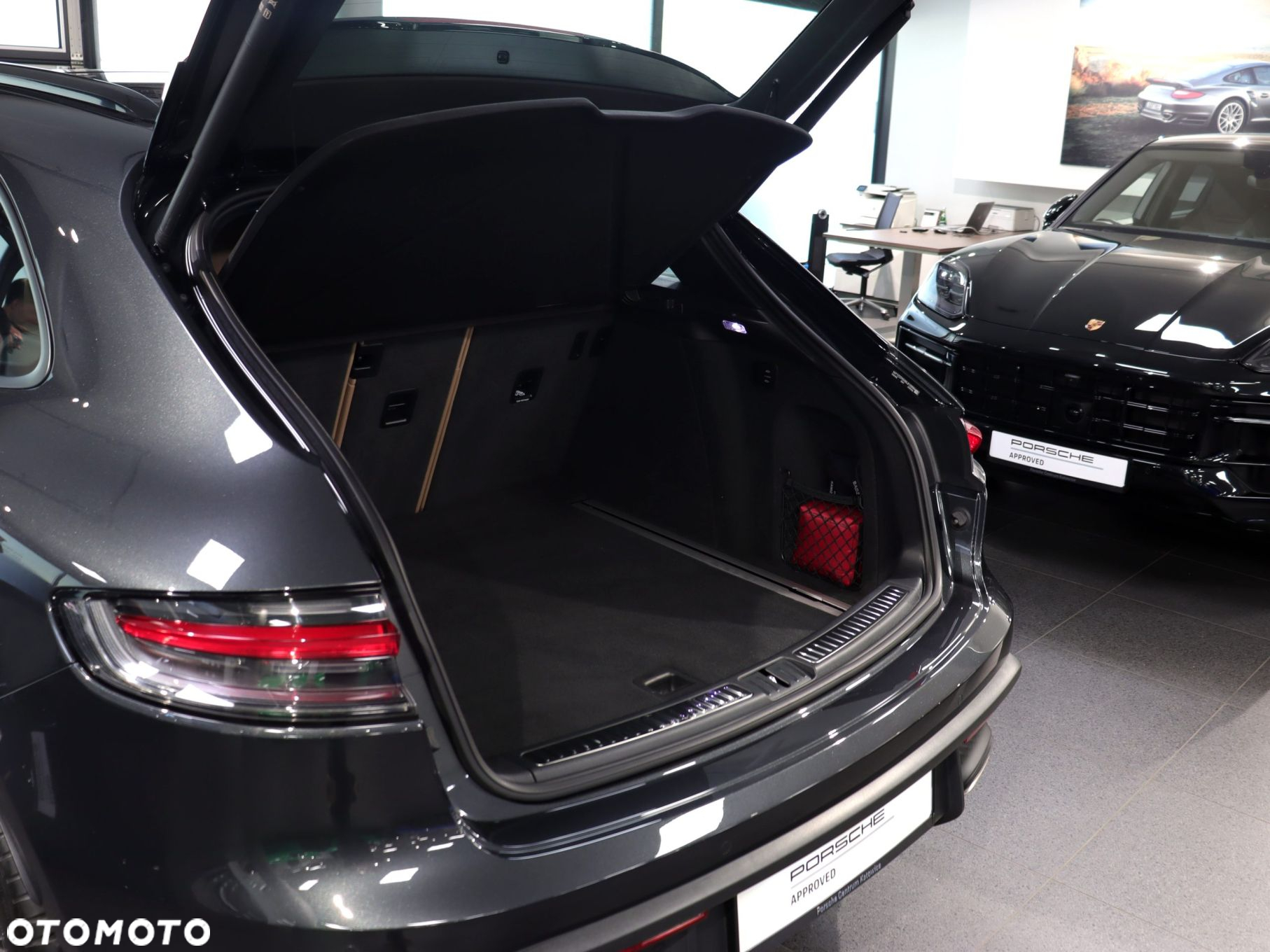 Porsche Macan - 36